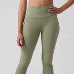 Athleta  Elation Rib‎ Crop Flare Pant Leggings Size Large Green Yoga Active Photo 0