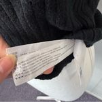 En Saison Black Ribbed Knit Sweater V Photo 4