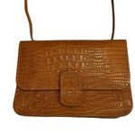 Mundi Small Leather Crossbody Photo 7
