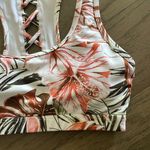 Lorna Jane  Floral Sports Bra - Size XS Photo 2