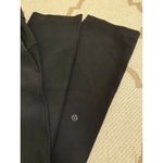 Lululemon On The Fly Pant *Woven 27"
Black Pants, size 6, W5BPMS, MSRP $118 Photo 11