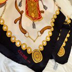 CELINE Auth  Scarve🧣 33x33 EUC Photo 1