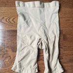 SKIMS  Maternity Sculpting Shorts Photo 4