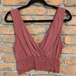 Urban Outfitters UO  Crossover Smocked Cropped Lettuce Ruffle V-Neck Tank‎ Red L Photo 1