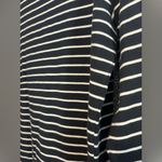 Chico's Chico’s size 1 top ( sizing 1) Photo 4