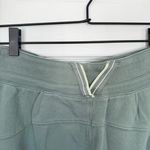 NWOT FREE PEOPLE MOVEMENT SUMMIT SCOUT FLEECE PANT Photo 4