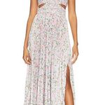 Elodie Amur  Gown Photo 0