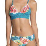 Vera Bradley  Superbloom Bikini‎ Photo 0
