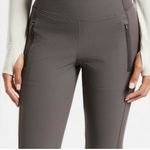 Athleta  Headlands Hybrid Tight Leggings  Size 4 Photo 1
