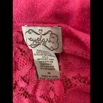 Eyelash Couture Beautiful bright pink eyelet lace top!   size medium Photo 8