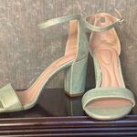 Kelly & Katie Green Block Sandal Photo 0