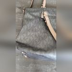 Michael Kors Jet Set Multifunction Large Tote Bag Photo 15