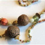 Vintage Plastic/Acrylic Carved Seed Bead Beaded Multi Color Necklace Photo 2