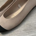 Seychelles  Beige Black Toe Cap Memory Foam Flats‎ Size 7.5 W Photo 9
