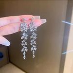 New Luxury Zircon Water Drop Earrings for Women Korean Fashion Rhineston Gold Photo 12