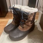 The North Face  Women’s Shellista II Shorty Primaloft Waterproof Boot brown sz 6 Photo 0