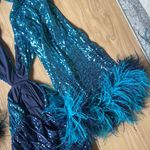 Cutout Feather Photo 7