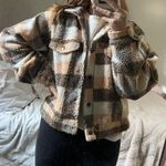 Molly green Sherpa Jacket Photo 0