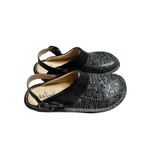 Alegria Seville Leather Clogs Black Embossed Snake Pattern Slip-On Shoes Size 39 Photo 3