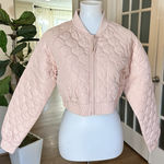 Forever 21  Blush Quilted Crop Jacket Women's Medium Pink Bomber Zip Up NWT Photo 0