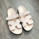 EGO New  women’s beige suede strap Sandals size 7. Photo 0