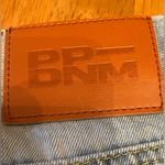 Princess Polly  Women's Relaxed Light Wash high rise Jeans, size 6 Photo 5