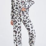 Phil Love  Leopard Print Pullover Sweatshirt Grey Black Size Large NWT Photo 2