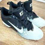 Nike Women's Size 9.5 Fastflex Baseball / Soccer Cleat Photo 0