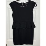 Alice + Olivia Alice +‎ Olivia Victoria Black Peplum Mini Dress Size XS Cap Sleeves Photo 1