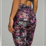 Lululemon  Base Pace High-Rise Tight 25"
Stencil Blossom Red Multi Photo 2