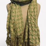 Women's Green Geometric Scarf with Fringe Fall Accessory Photo 0