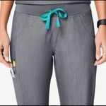 FIGS  Tech Collection drawstring scrubs XS Photo 10