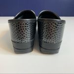 Dansko  Professional Black Gunmetal Metallic Womens Clog Work Shoe 39 8.5 Photo 5