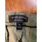 Banana Republic  Women 14 Military Green Business Casual Summer Brunch Capri Pant Photo 1
