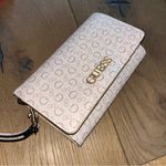 Guess  NEW GIFT SET Dusty Rose wristlet Wallet Set Photo 4