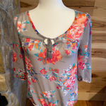 Arizona Jeans Arizona Jean Co gray floral shirt size small Photo 0