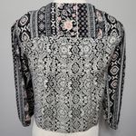 BKE Gimmicks by  paisley printed fringed flyaway cropped blazer size small Photo 7