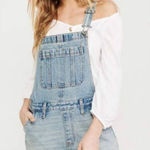Abercrombie & Fitch ✨
Denim Overall Dress✨ Photo 0