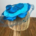 Women’s Vintage 1960’s Elegant blue satin velvet floral Veil Hat Photo 0
