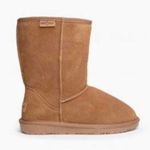 Minnetonka brown boots Photo 0