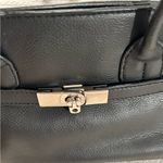Chateau Black Handbag Photo 5