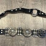 Leather and stone silver medallion wrap belt Photo 0