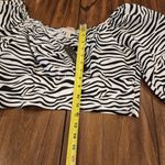 I. Madeline Zebra Black White Puff Sleeve Crop Top nwt L Size L Photo 2