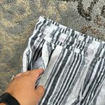 Time And Tru  Linen Striped Shorts White Black Medium Photo 2