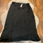 Victoria's Secret  Midi Slip Skirt Black Size‎ Small Womens Viscose NWT Photo 0