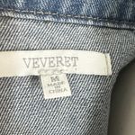 Veveret Daisy Photo 1