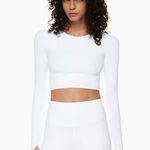 Aritzia TnAction TnaBREATHE Tumble Longsleeve in White Photo 0