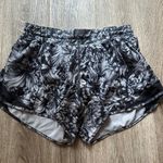 Lululemon Hotty Hot Short II Long 4" Night Garden Ice Grey Black Photo 12