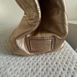 Coach Like New WOMENS  authentic leather gold signature handbag with 4 interior pockets  Photo 2