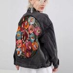 Boutique Black Boho Floral Embroidered Distressed Denim Jean Jacket Photo 0